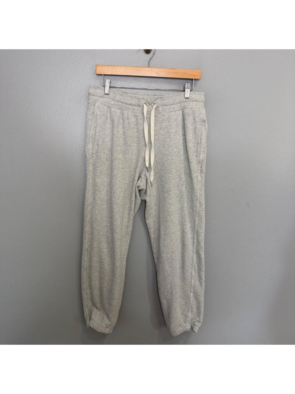 AERIE big chill jogger sweatpants in heather gray size M